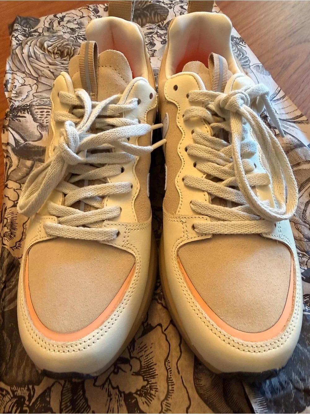 Veja elevated suede